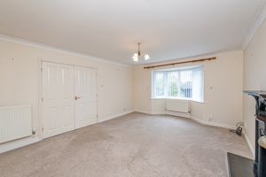 Lounge- click for photo gallery
